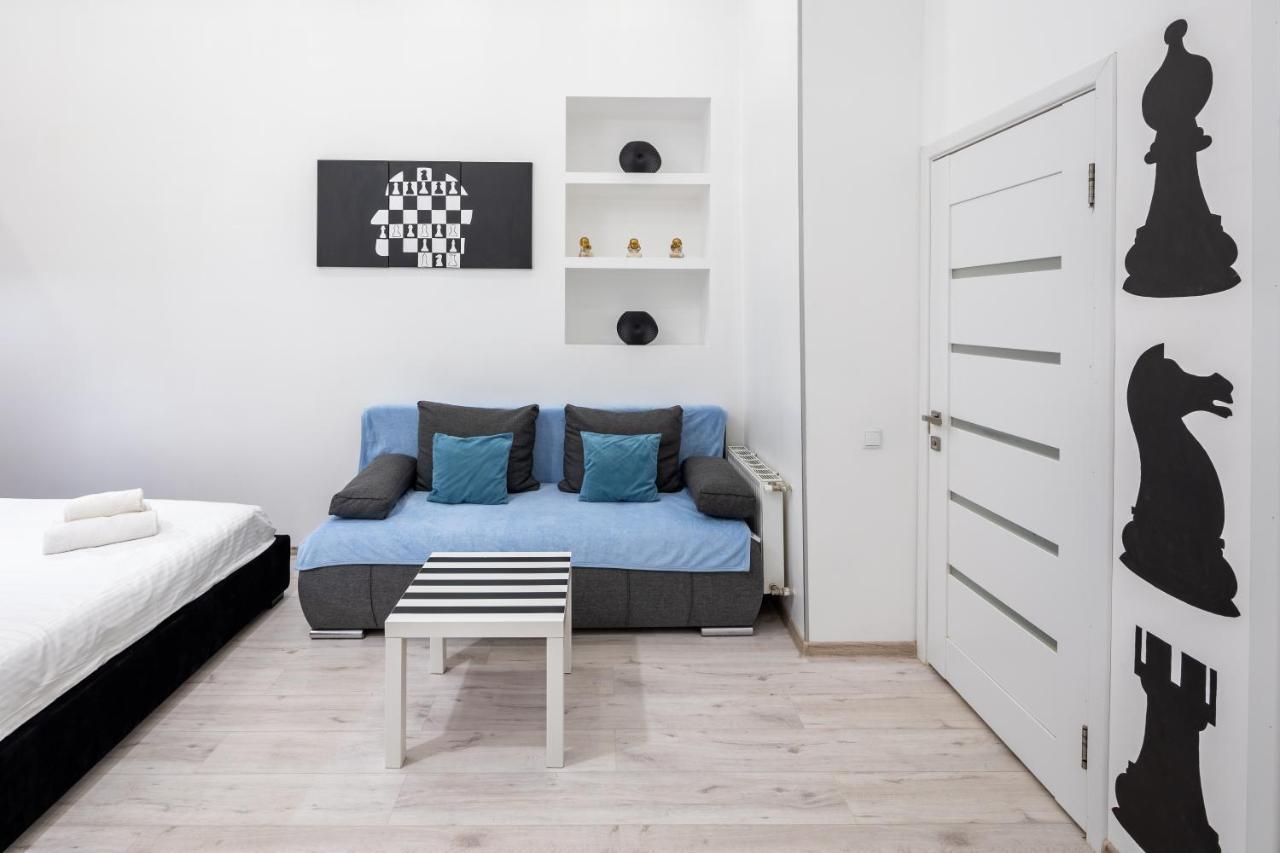 Apartment Bv Black And White Lemberg